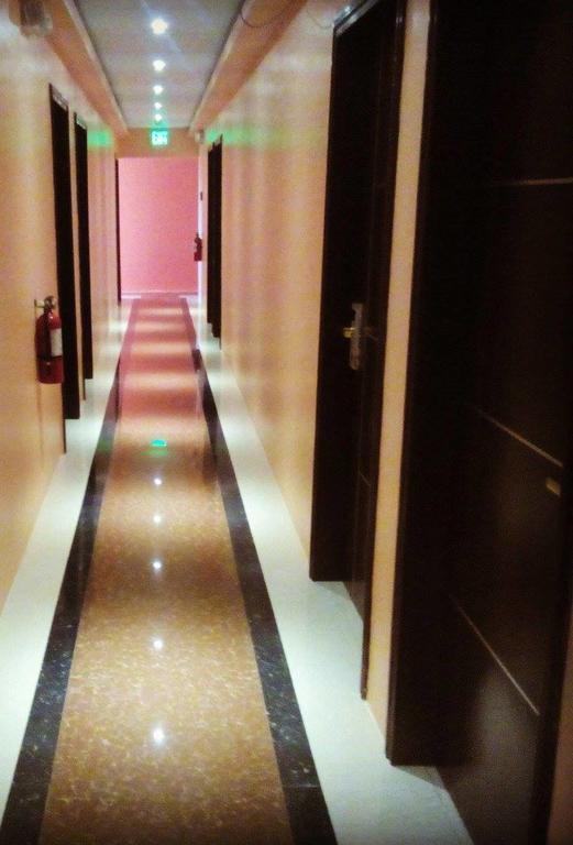Grand Diamond Hotel Trinidad Piarco Zewnętrze zdjęcie